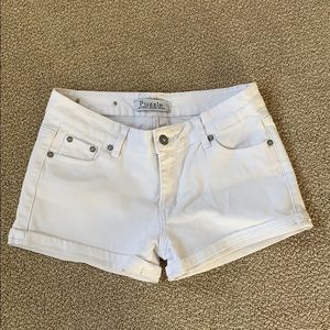 white jean shorts